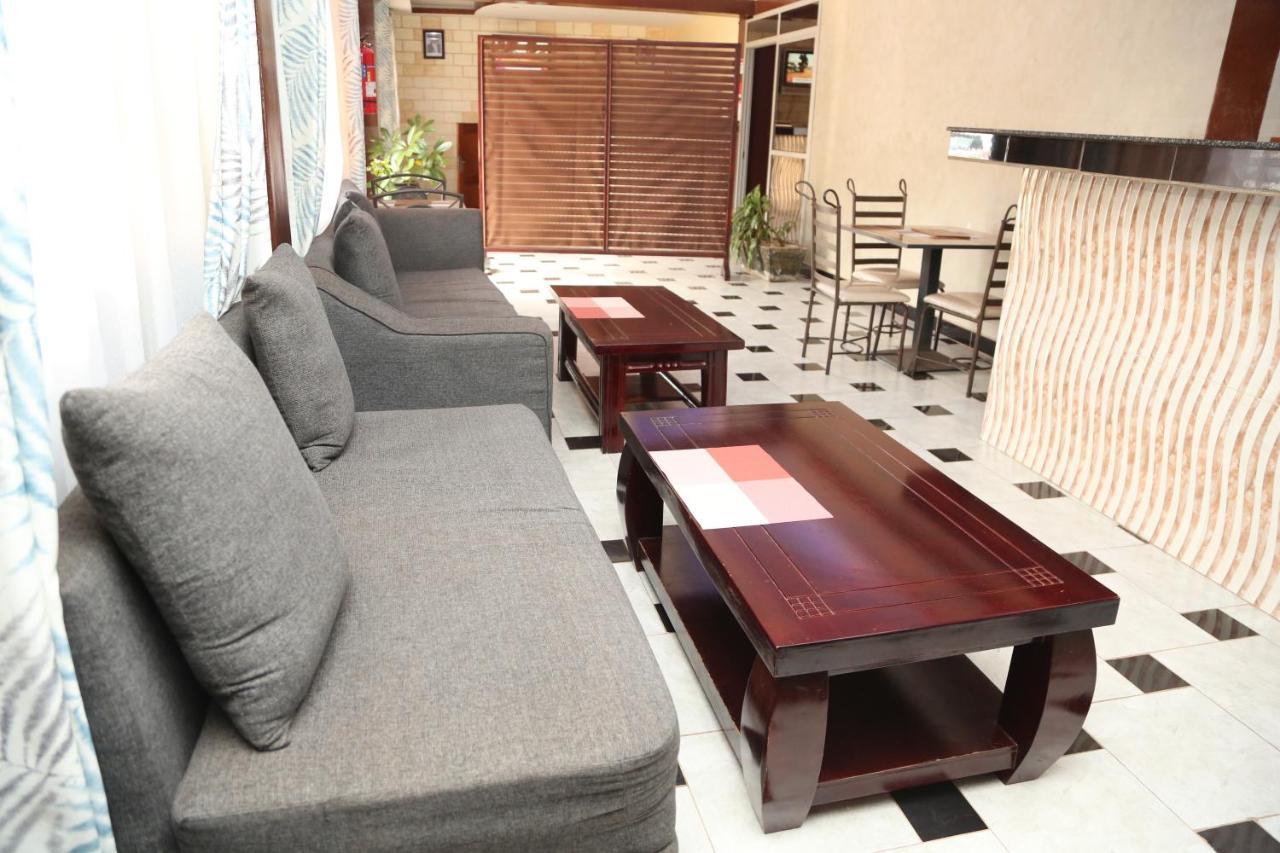 Harts Motel Kampala Luaran gambar